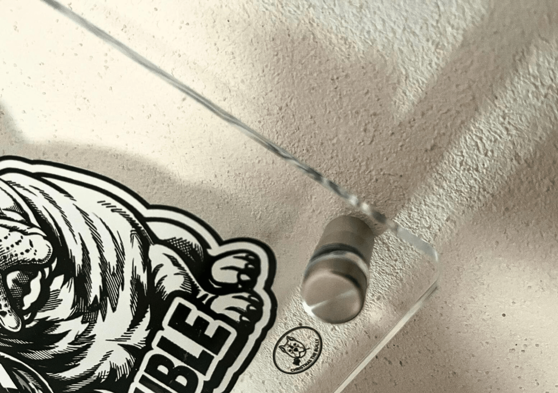 TARGA D'INGRESSO IN PLEXIGLASS PER CANCELLI E MURI – TERRITORIO BULLY - Christmas The Bully